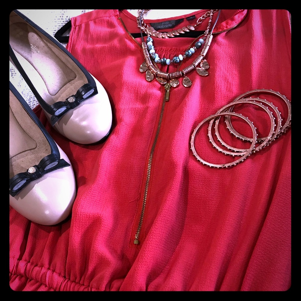 2 for $20 Mile Gabrielle sleeveless dress